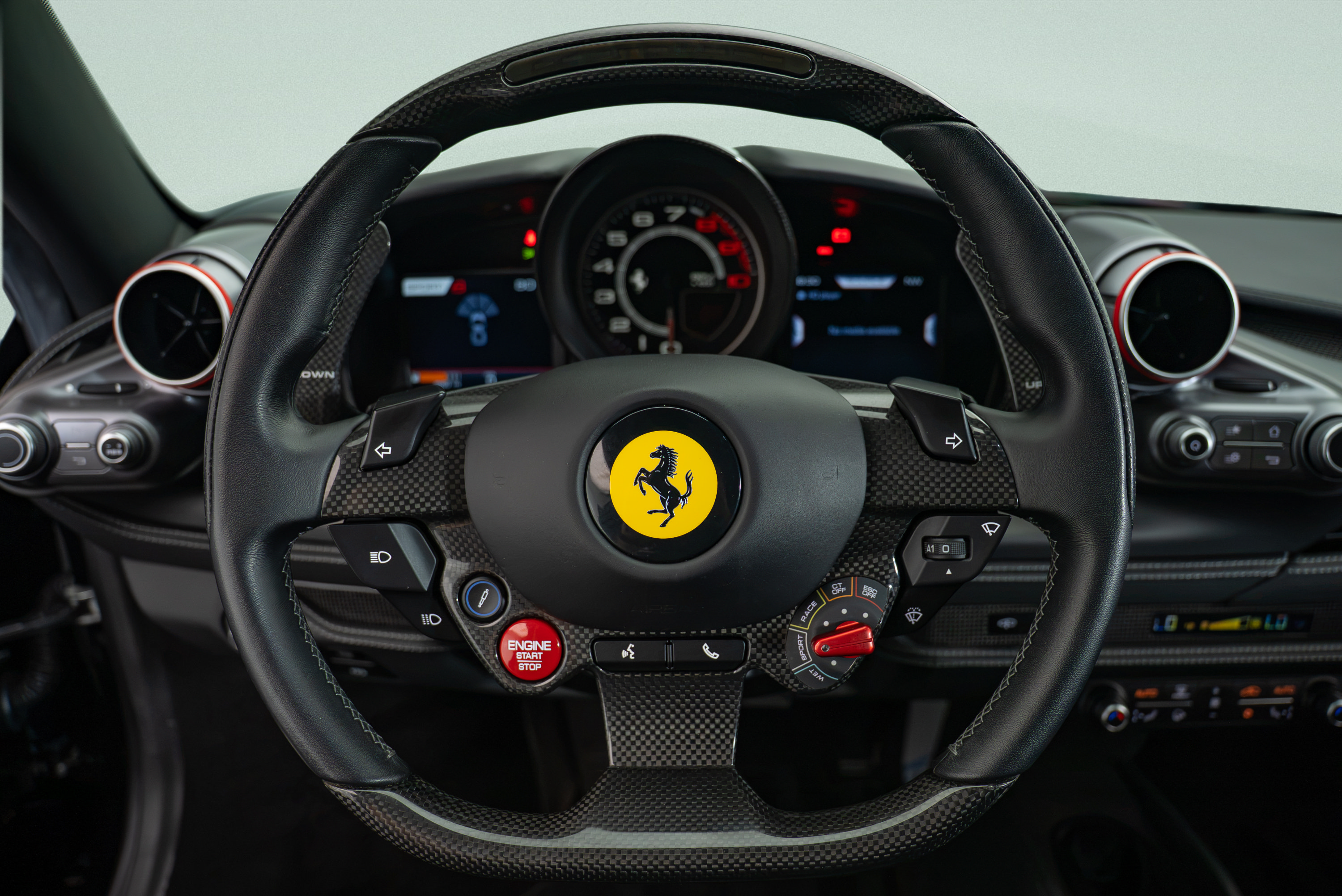 Used 2020 Ferrari F8 Tributo RWD image 13