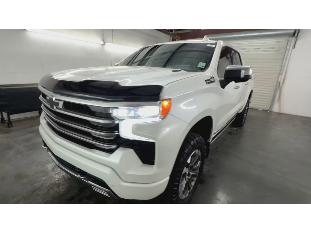 Certified 2024 Chevrolet Silverado 1500 High Country w/ Technology Package image 4