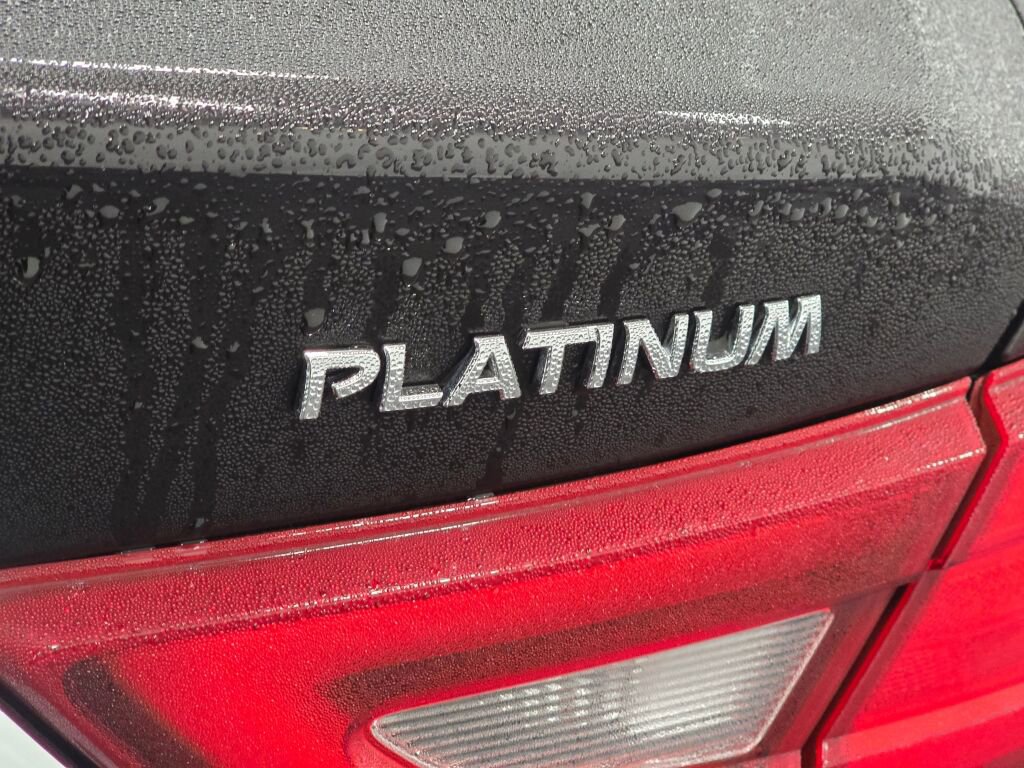 Used 2016 Nissan Maxima Platinum image 30