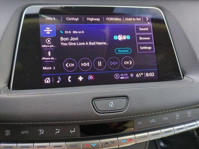 Used 2022 Cadillac XT4 Luxury w/ Driver Awareness Package image 14