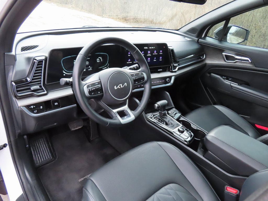 Certified 2023 Kia Sportage X-Line w/ X-Line Premium Package image 4