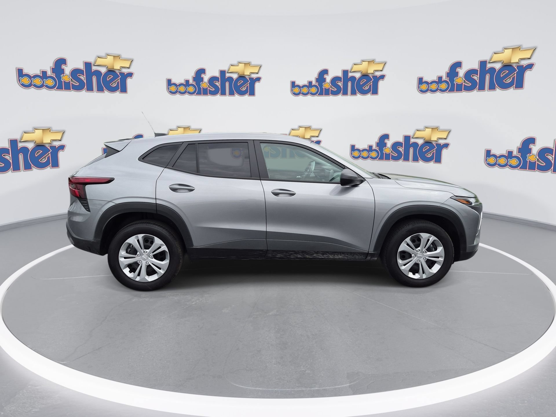 Certified 2026 Chevrolet Trax LS w/ Driver Confidence Package FWD image 2