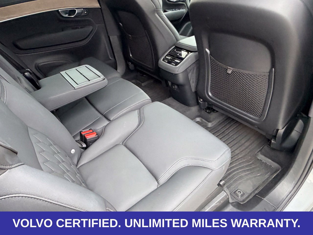 Certified 2026 Volvo XC90 B6 Plus AWD/4WD image 34