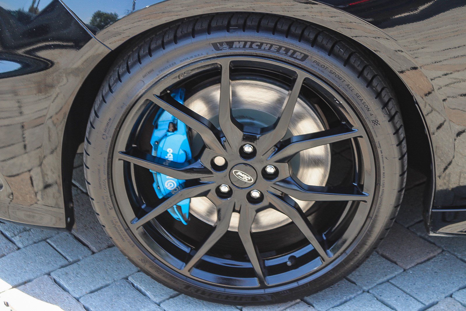 Used 2017 Ford Focus RS AWD/4WD image 13