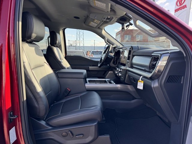 New 2025 Ford F250 Lariat w/ Lariat Ultimate Package image 36