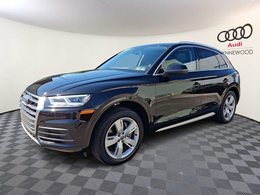 Used 2019 Audi Q5 Premium w/ Premium Plus Package AWD/4WD image 3