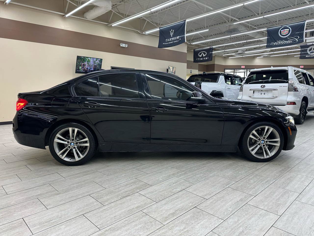 Used 2016 BMW 328i Sedan RWD image 6