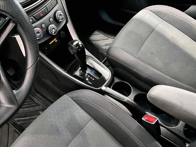 Used 2019 Chevrolet Trax LS FWD image 15