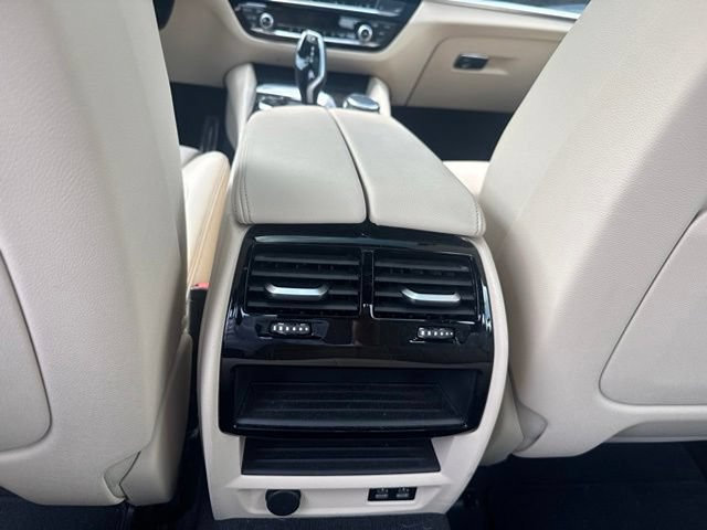Used 2023 BMW 540i xDrive w/ M Sport Package AWD/4WD image 15