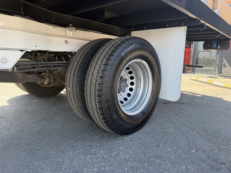Used 2023 Mercedes-Benz Sprinter 3500 image 7