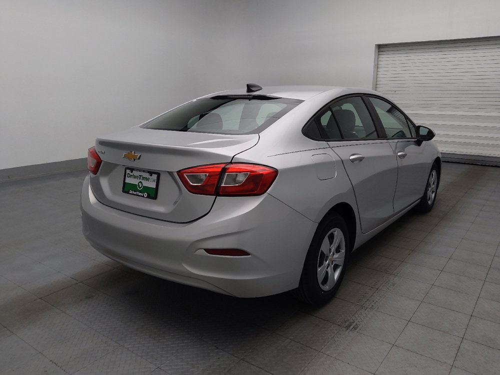 Used 2018 Chevrolet Cruze LS FWD image 9