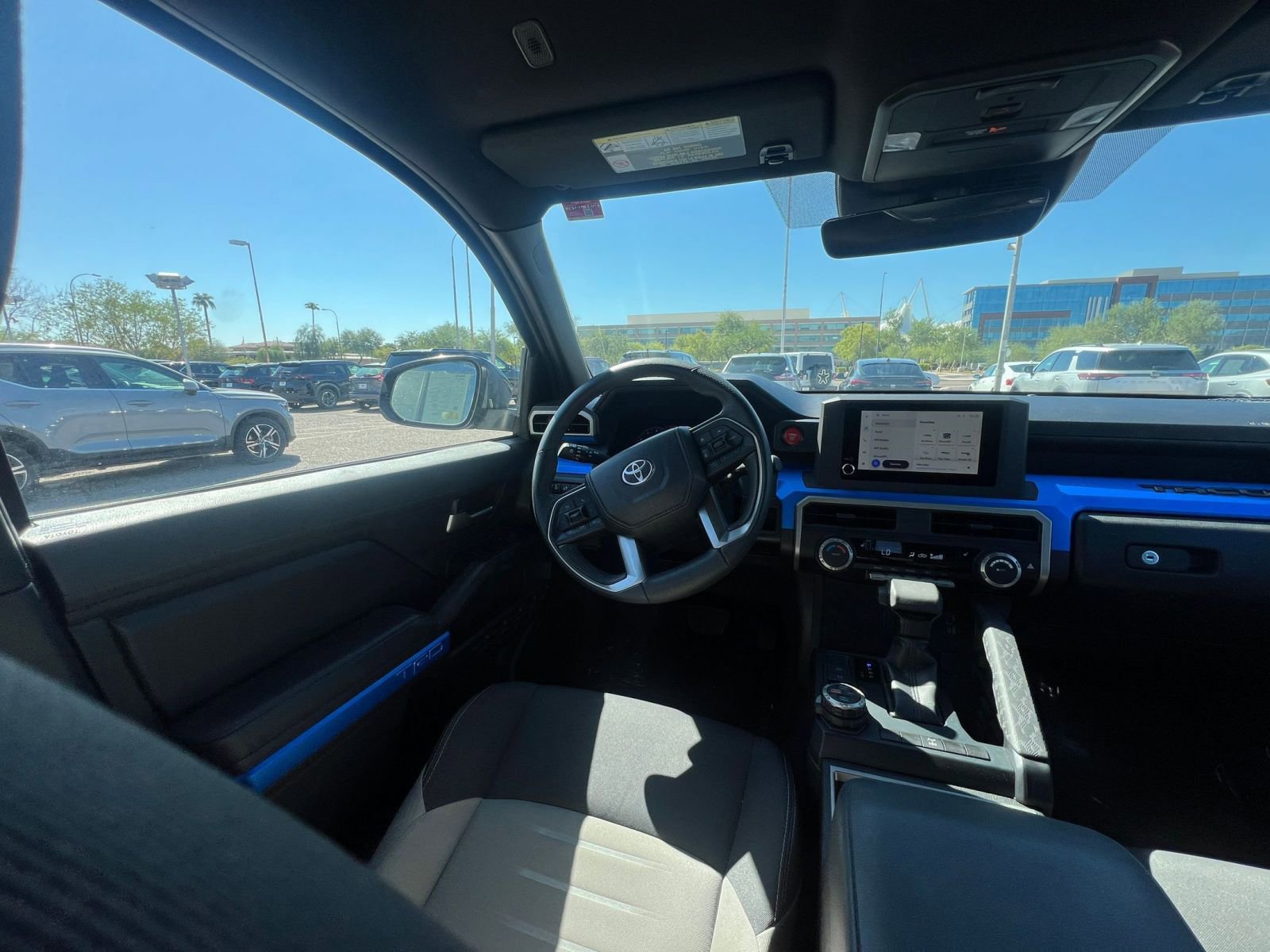 Used 2025 Toyota Tacoma TRD Off-Road image 34