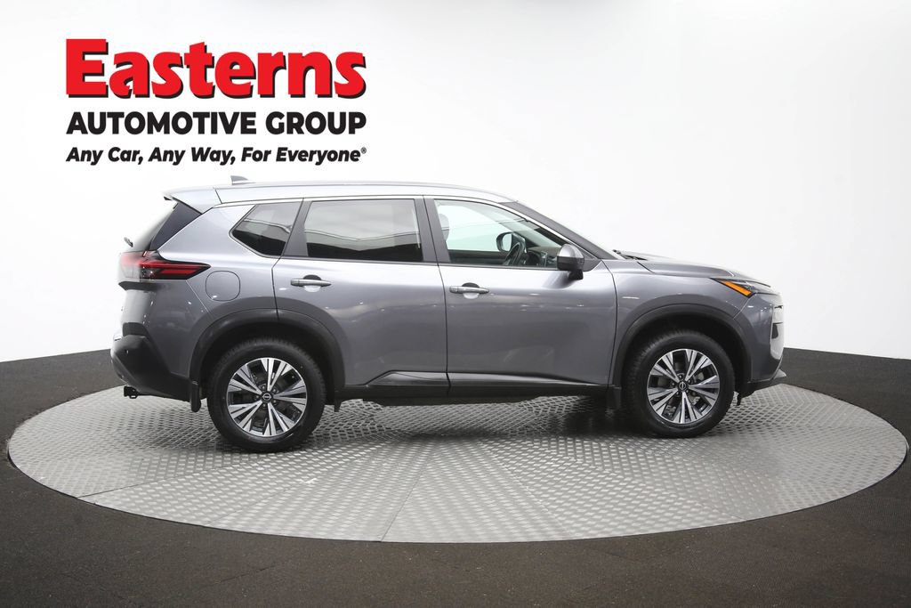 Used 2023 Nissan Rogue SV AWD/4WD image 45