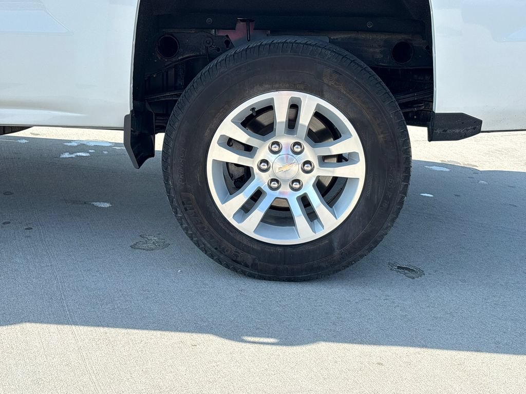 Used 2019 Chevrolet Silverado 1500 LT w/ All Star Edition AWD/4WD image 29