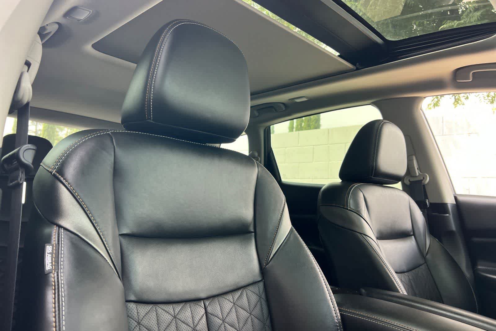 Certified 2021 Nissan Murano Platinum w/ Cargo Package FWD image 19