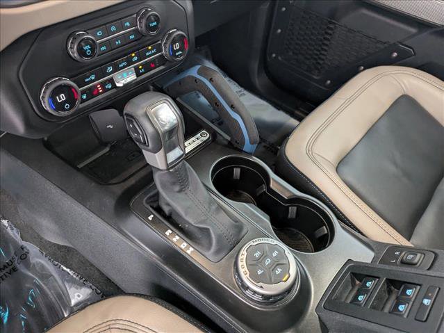 Used 2023 Ford Bronco Wildtrak image 12