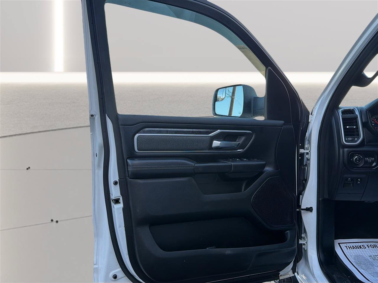 Used 2019 RAM 1500 Big Horn AWD/4WD image 14
