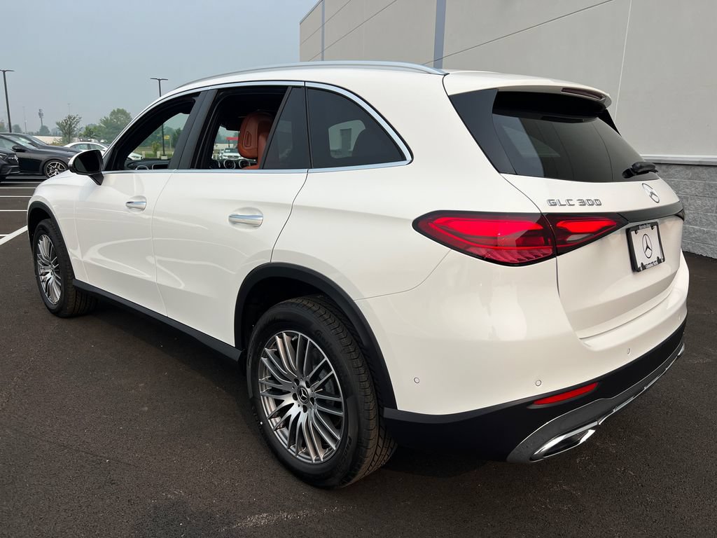 New 2026 Mercedes-Benz GLC 300 4MATIC image 5