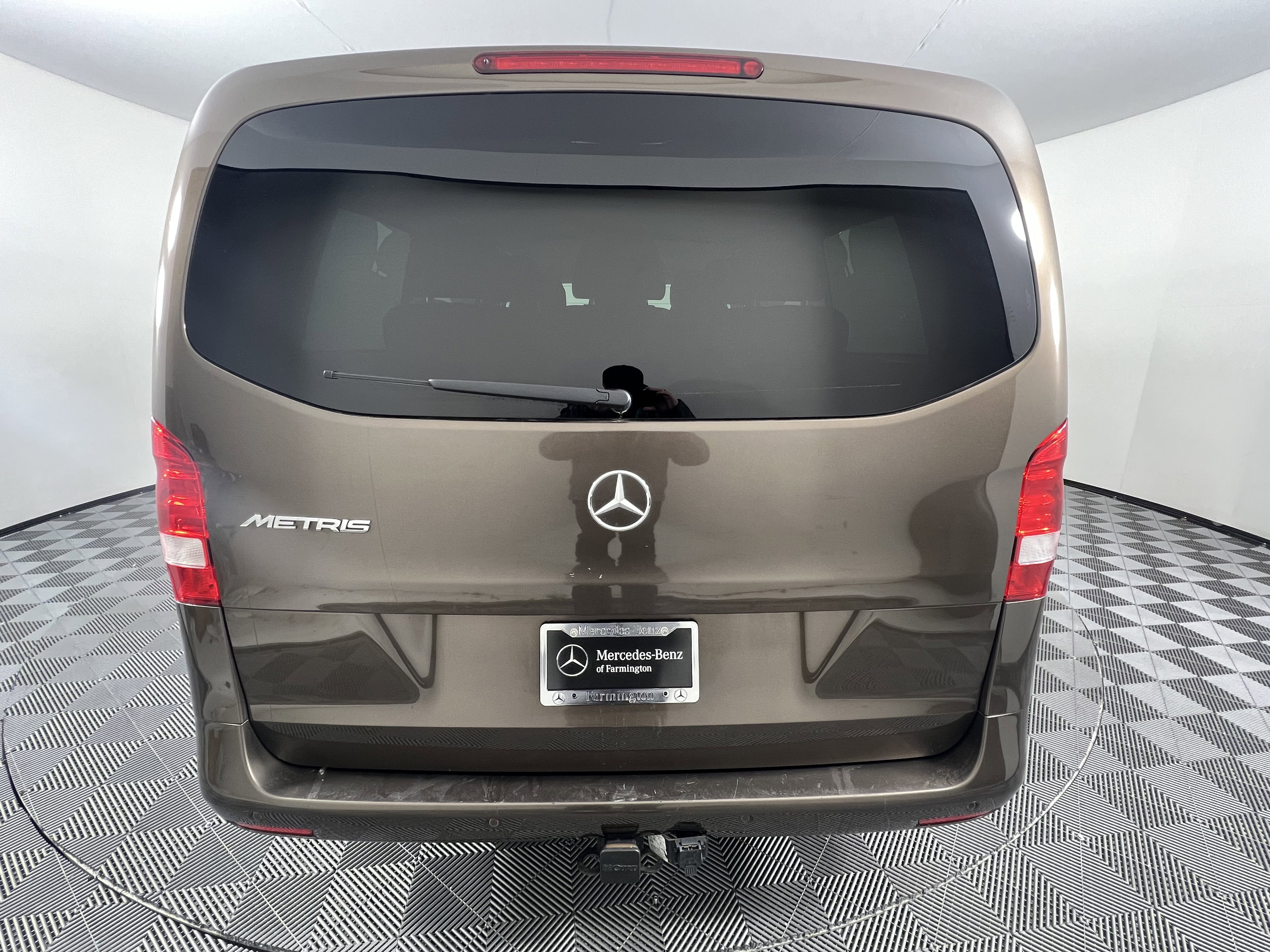 Used 2016 Mercedes-Benz Metris Passenger image 10