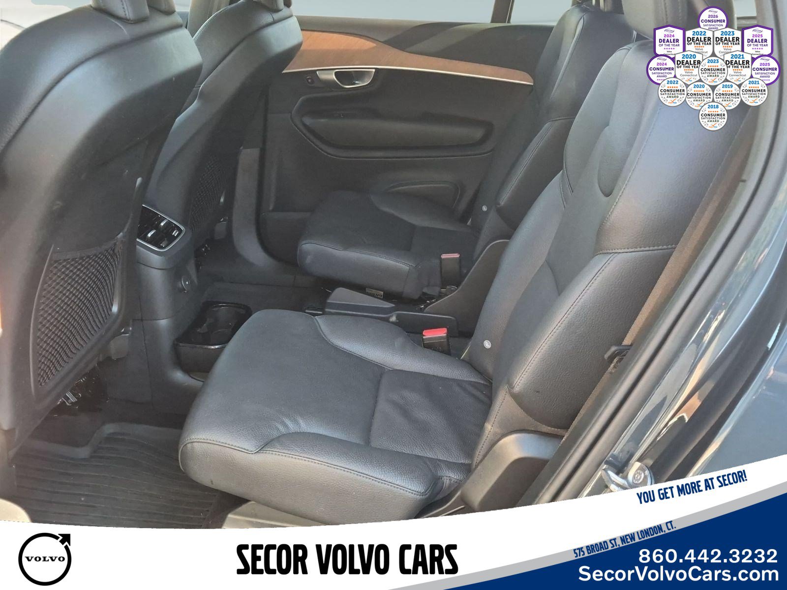Used 2024 Volvo XC90 T8 Plus w/ Protection Package Premier AWD/4WD image 21