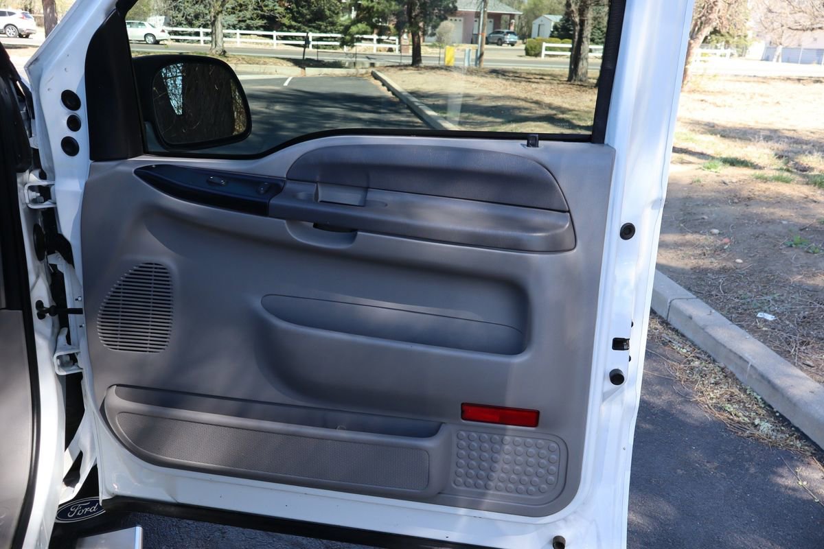 Used 2001 Ford F250 XL AWD/4WD image 26