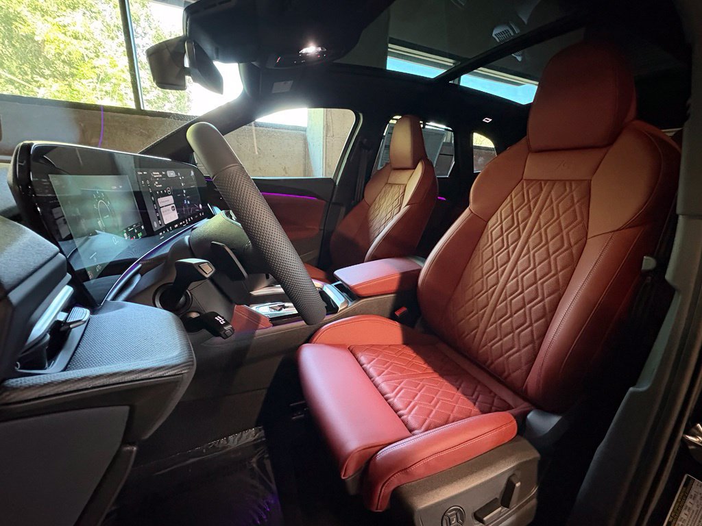 New 2026 Audi SQ5 Premium Plus AWD/4WD image 5