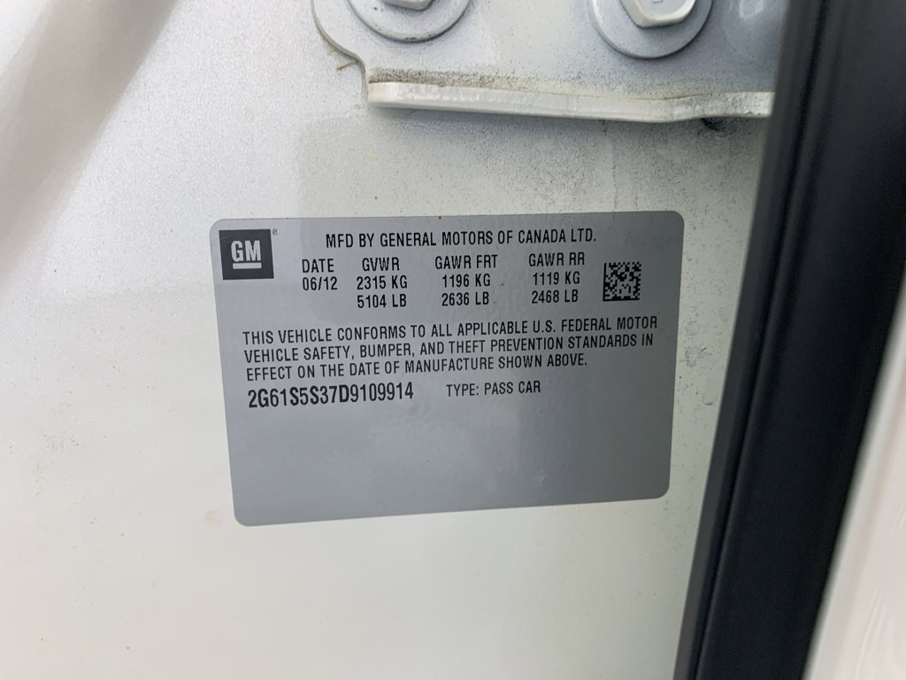 Used 2013 Cadillac XTS Premium FWD image 13