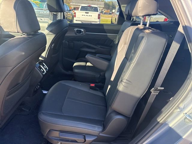 Used 2021 Kia Sorento EX AWD/4WD image 9