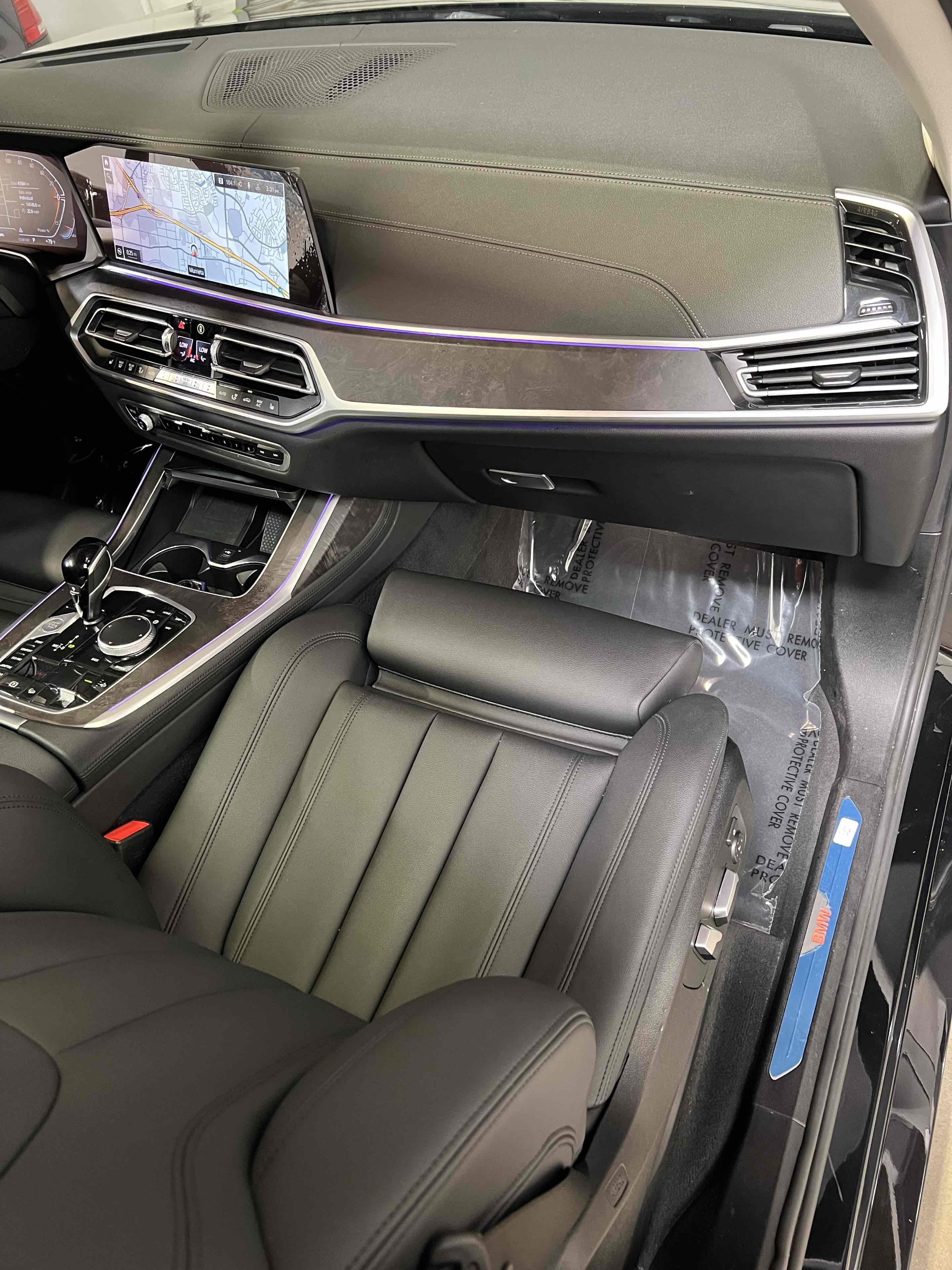 Used 2022 BMW X7 xDrive40i w/ Premium Package AWD/4WD image 47