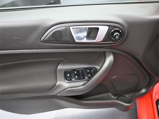 Used 2015 Ford Fiesta ST image 23