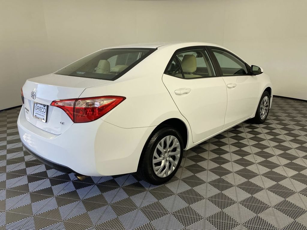 Used 2018 Toyota Corolla LE FWD image 9
