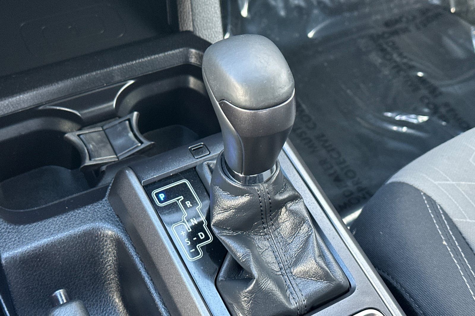 Used 2022 Toyota Tacoma TRD Sport w/ Technology Package RWD image 21