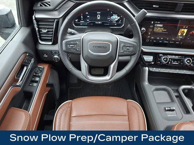 Used 2025 GMC Sierra 2500 Denali Ultimate image 3