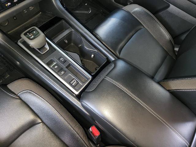 Certified 2023 Nissan Pathfinder SL FWD image 25