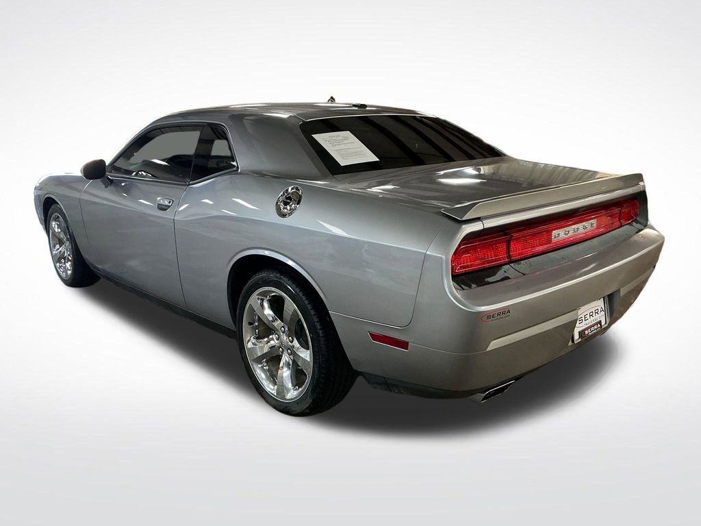 Used 2014 Dodge Challenger SXT w/ Super Sport Group (SS/T) RWD image 3