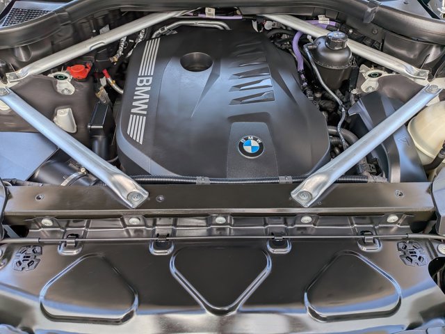 Used 2024 BMW X7 xDrive40i w/ Premium Package AWD/4WD image 24