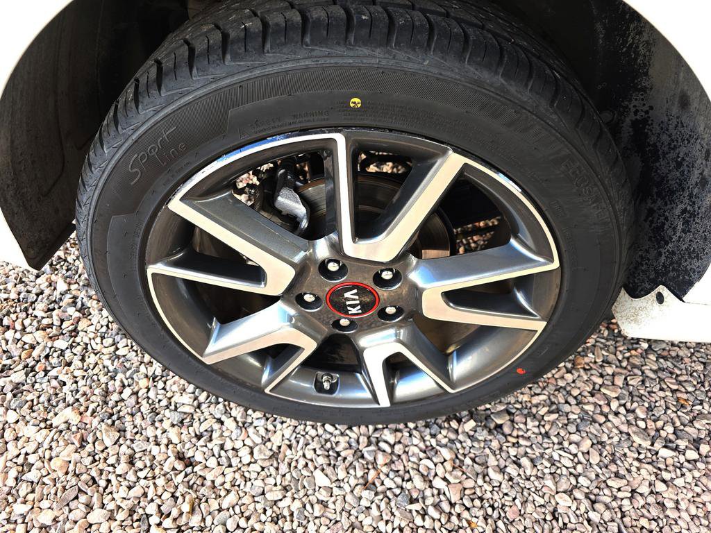 Used 2020 Kia Soul GT-Line FWD image 37