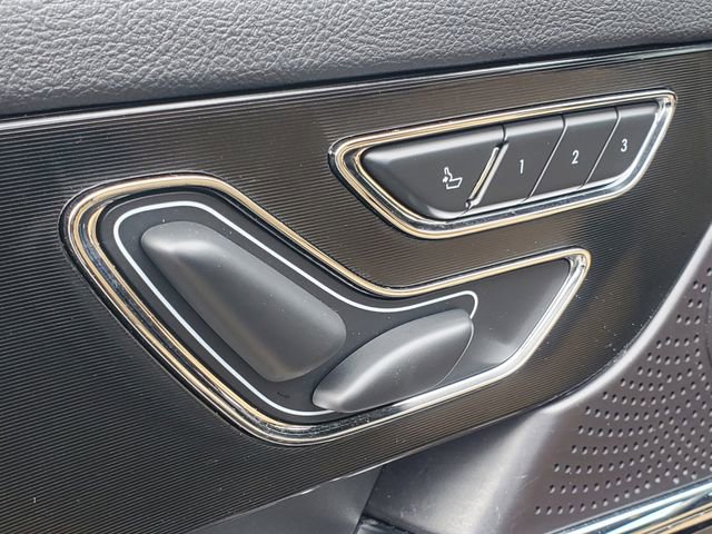 Certified 2023 Lincoln Corsair Reserve w/ Equipment Group 201A image 11