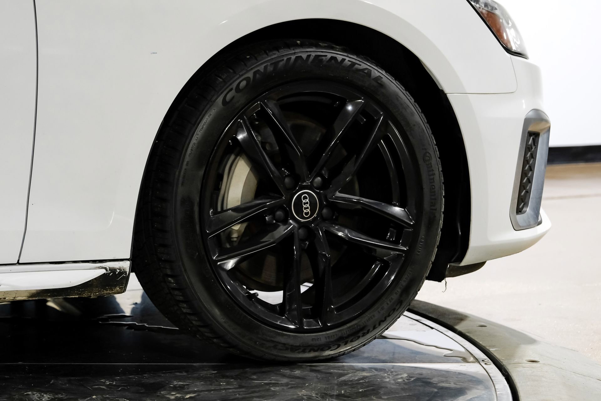 Used 2023 Audi A4 2.0T Premium w/ Convenience Package image 59