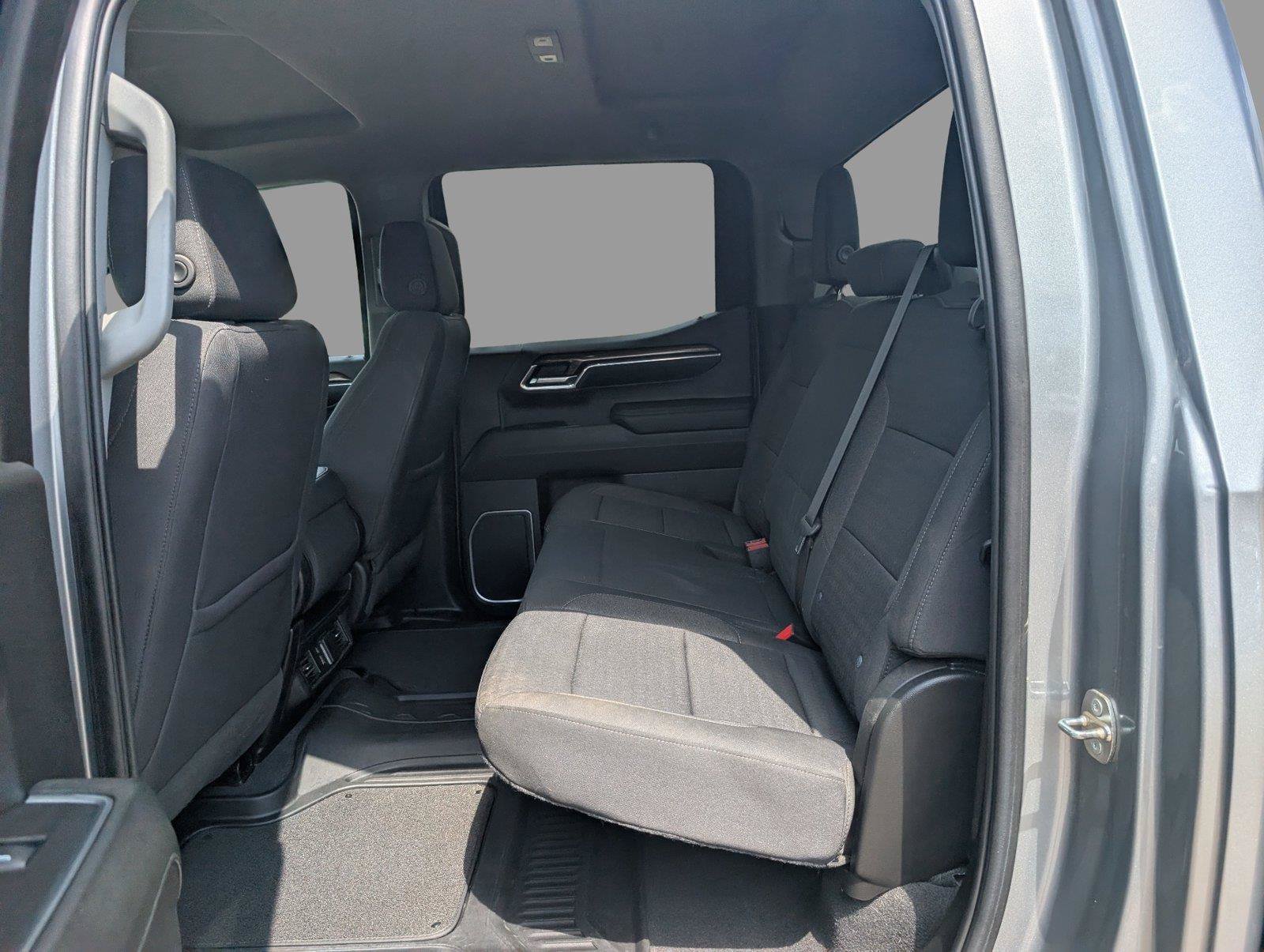 Used 2023 Chevrolet Silverado 1500 RST w/ Rally Edition AWD/4WD image 31