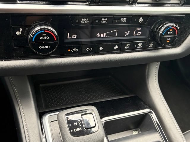 Certified 2025 Nissan Pathfinder SL AWD/4WD image 23