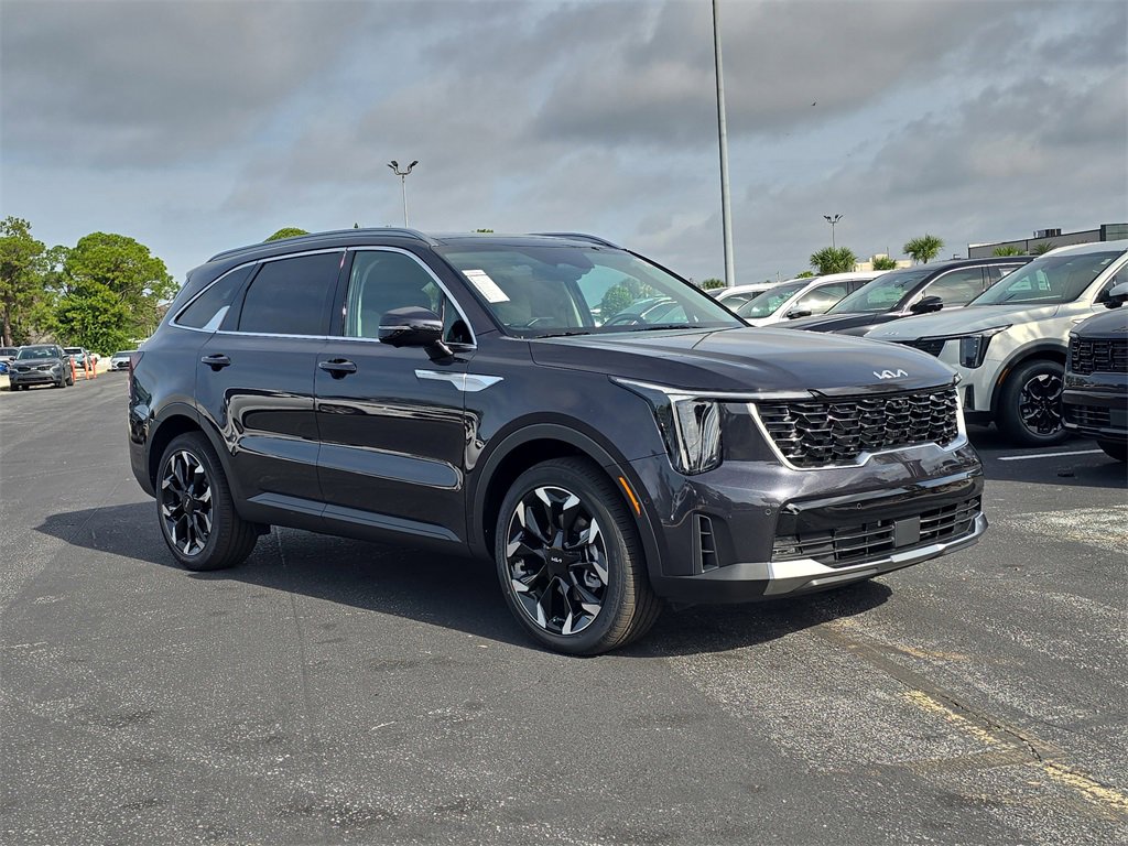 New 2026 Kia Sorento SX image 2