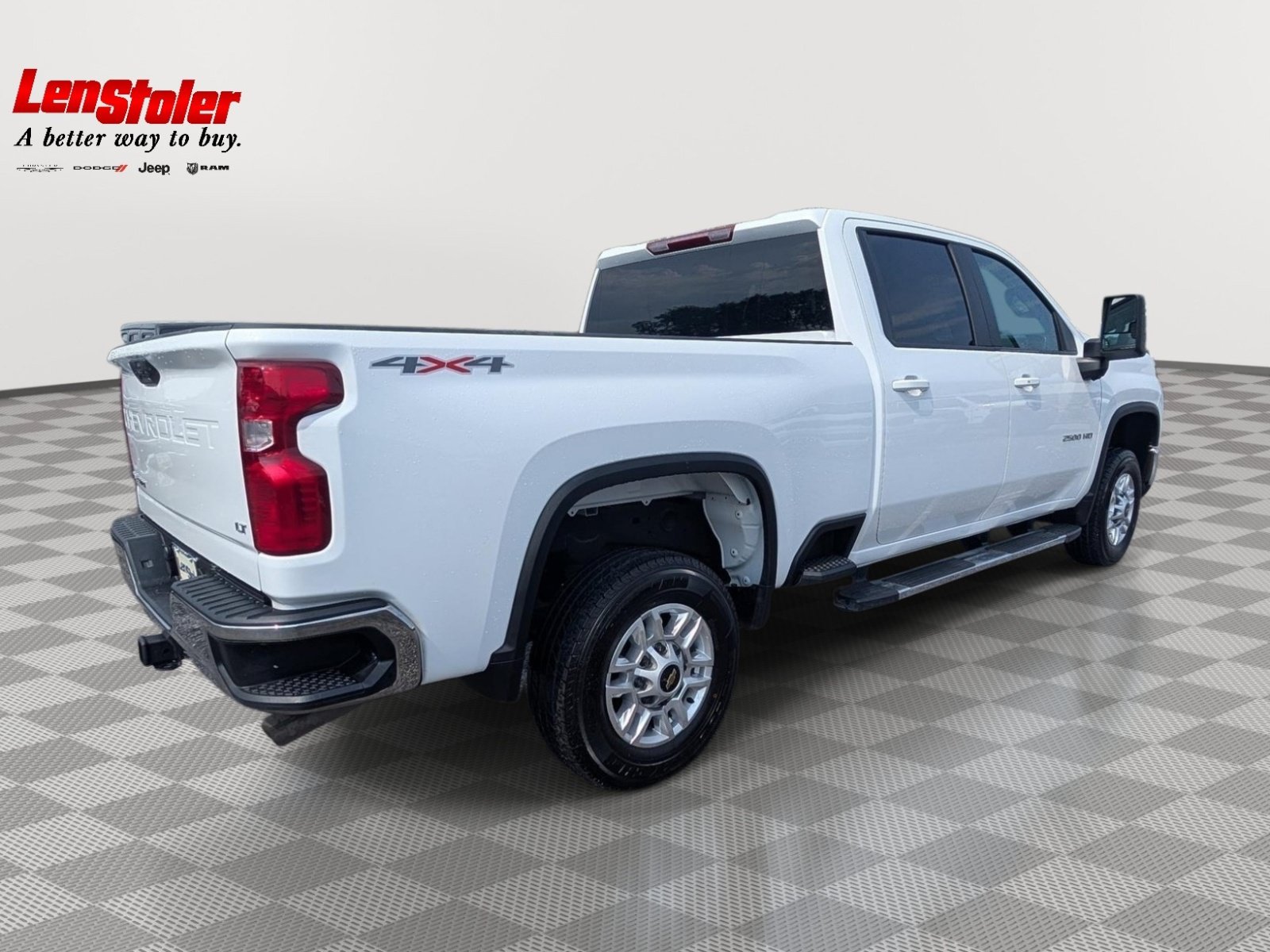 Used 2025 Chevrolet Silverado 2500 LT w/ Convenience Package AWD/4WD image 5