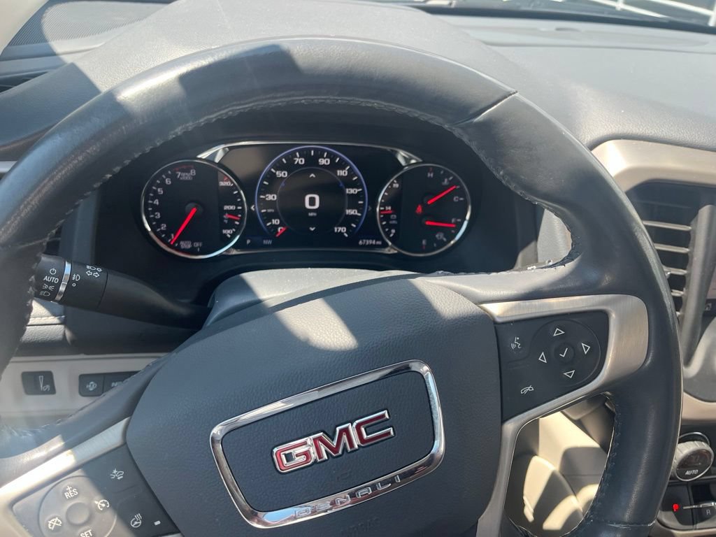 Certified 2021 GMC Acadia Denali w/ Denali Technology Package FWD image 13