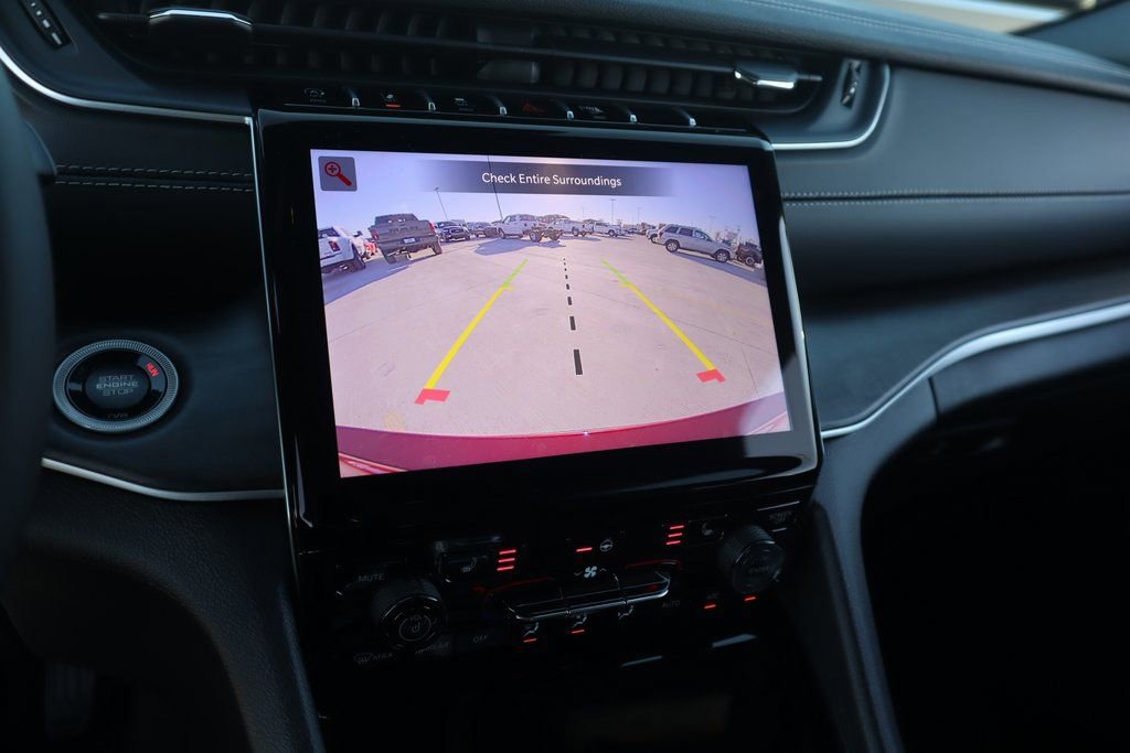 New 2025 Jeep Grand Cherokee L Limited image 6