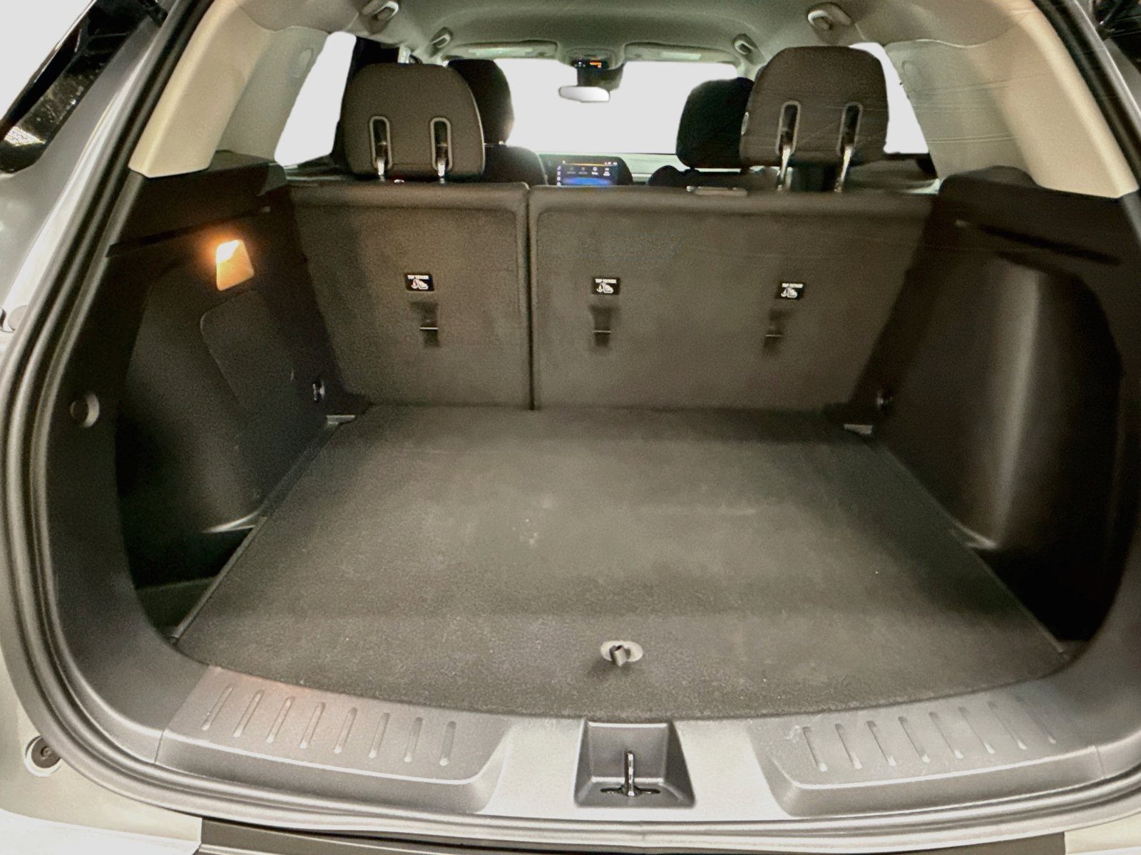 Used 2025 Chevrolet TrailBlazer LT AWD/4WD image 26