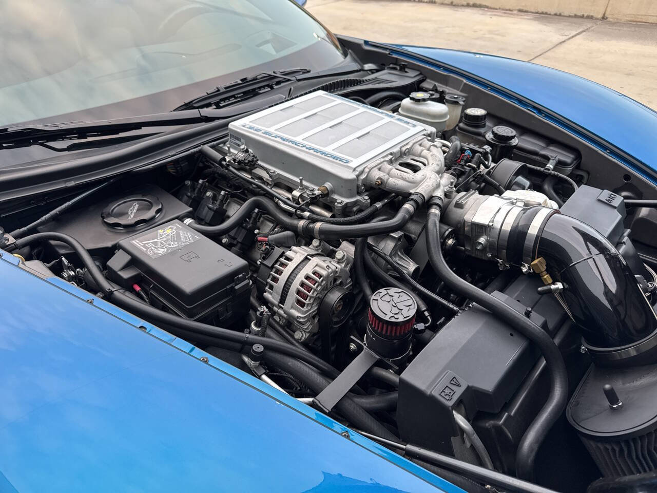 Used 2009 Chevrolet Corvette ZR1 w/ Preferred Equipment Group RWD image 21