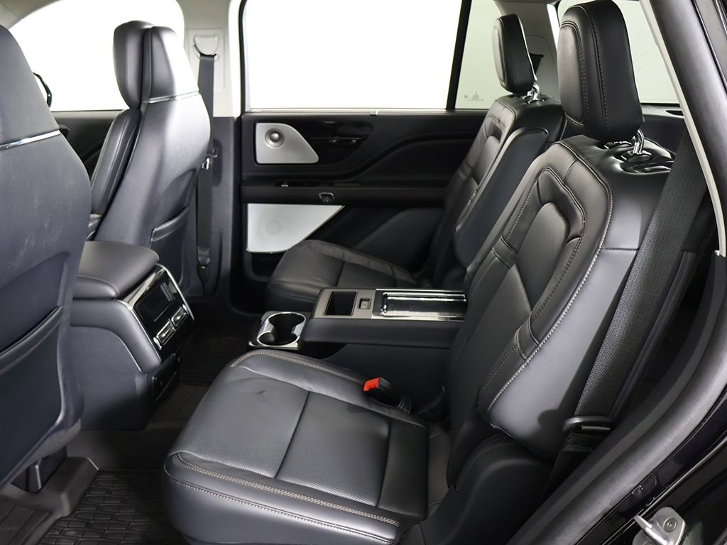 Used 2025 Lincoln Aviator Reserve w/ Equipment Group 201A AWD/4WD image 42