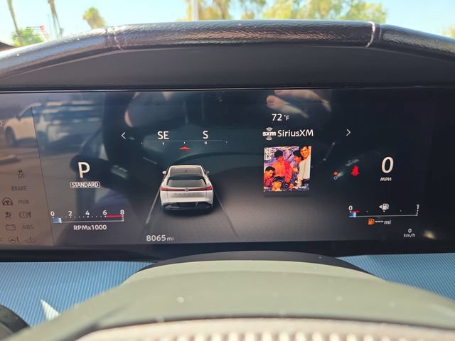 Certified 2025 Nissan Murano Platinum w/ Cargo Package AWD/4WD image 3