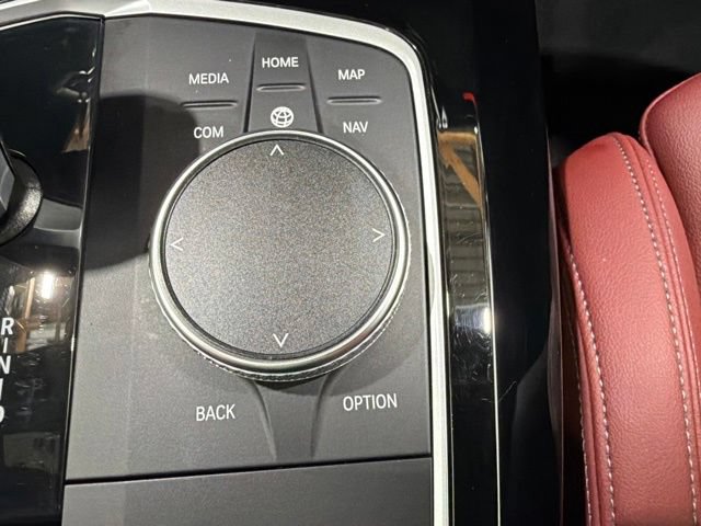 Used 2023 BMW X4 xDrive30i w/ Parking Assistance Package AWD/4WD image 39